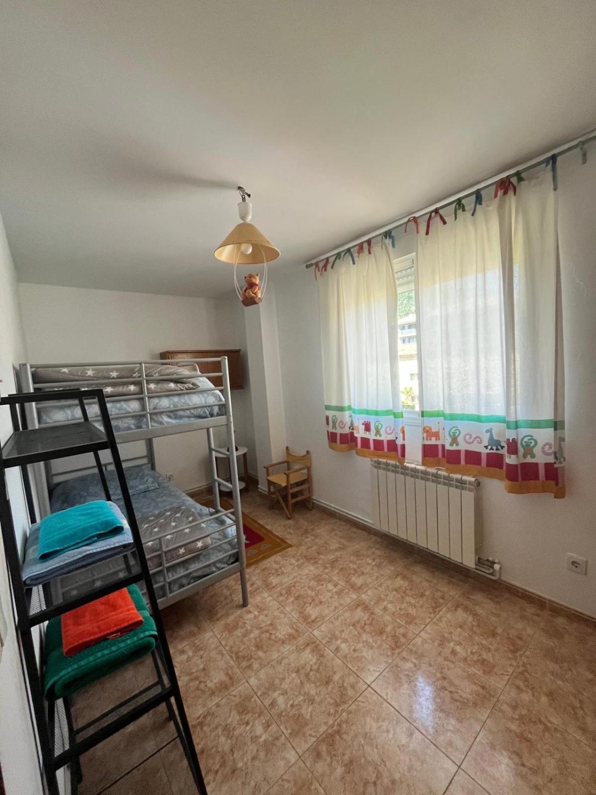 Willa Pirineo Aragones. Casa La Paz Sabiñánigo Zewnętrze zdjęcie